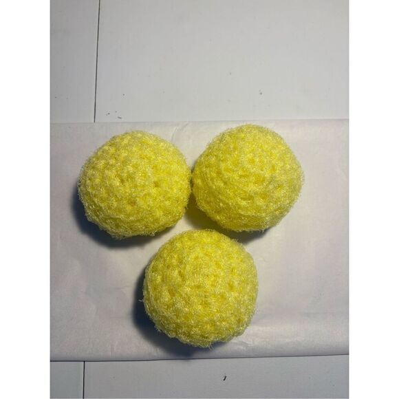 3 Handmade crocheted dish scrubbies made with premium nylon netting (yellow) - Picture 1 of 1